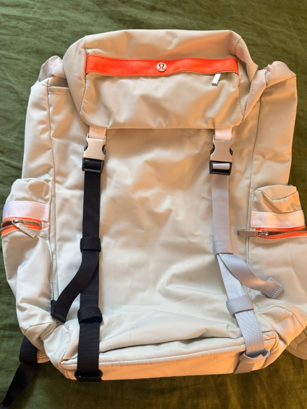 Lululemon Wunderlust Backpack 25L